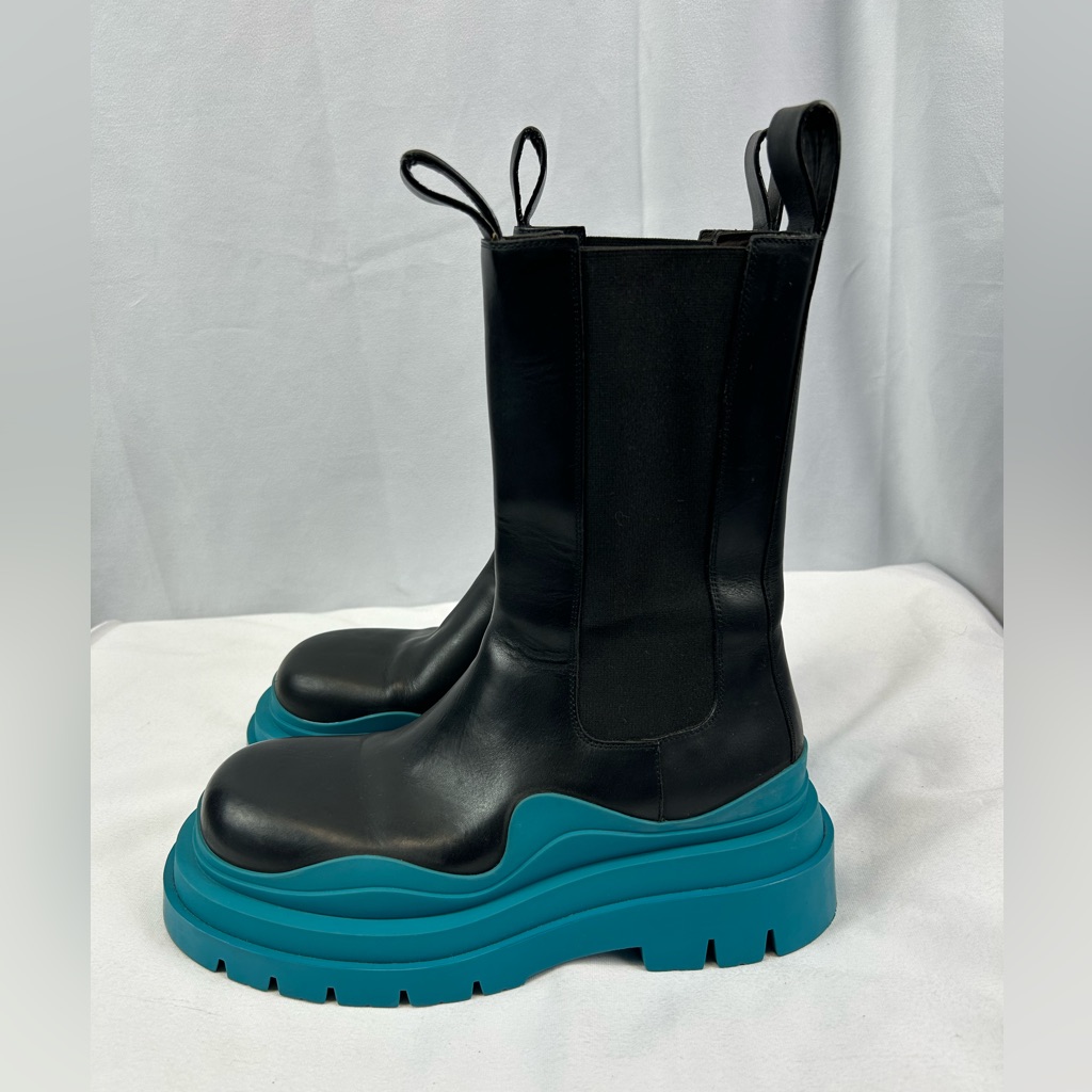 Bottega Veneta Bottega Veneta Tire Chelsea Boots